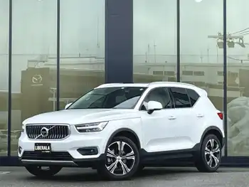 ボルボ ＸＣ４０ T5 AWD インスクリプション