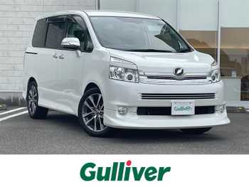 トヨタ ヴォクシー ZS 煌 純正ナビ　純正16アルミ(スタッドレス）