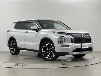 三菱 アウトランダー ＰＨＥＶ G 純正ナビ 全方位カメラ BSM  前後ドラレコ