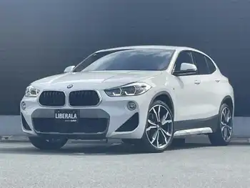 ＢＭＷ Ｘ２ xDrive20i MスポーツX アドバンスドアクティブセーフティ