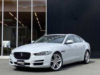 ジャガー ＸＥ XE ピュア SR ACC LKA 純ナビ carplay Pバックドア
