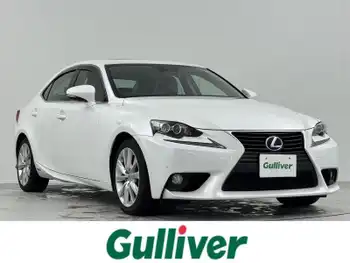 レクサス ＩＳ 300h 純正ナビ　バックカメラ　ハーフレザー