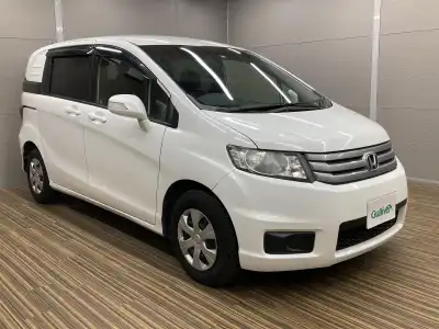ホンダ_フリード スパイク