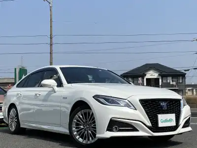 トヨタ_クラウン ハイブリッド