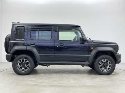 スズキジムニー