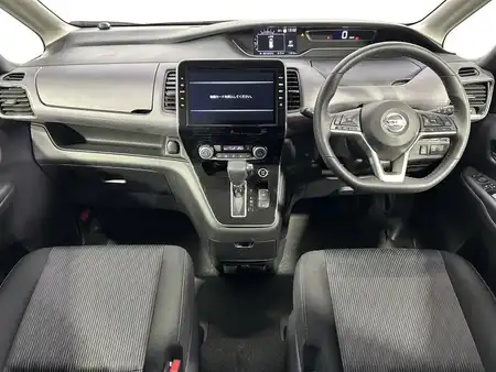 日産 セレナ