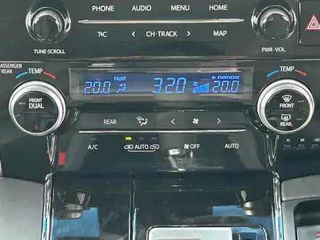 トヨタ アルファード