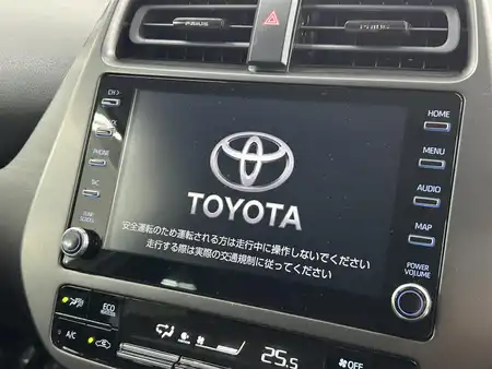 トヨタ プリウス