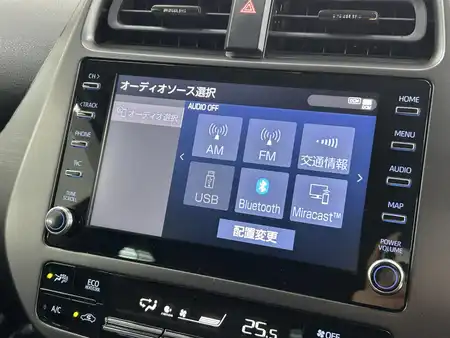 トヨタ プリウス