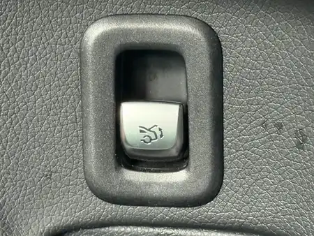 メルセデス・ベンツ Ｃ２００