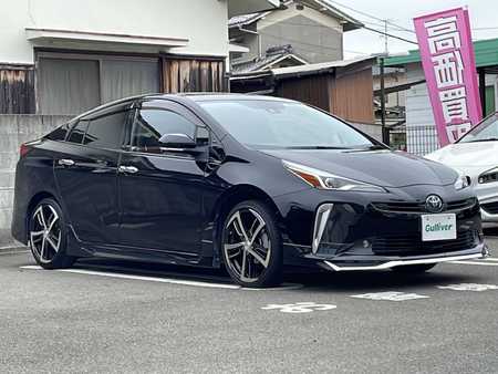 トヨタ プリウス
