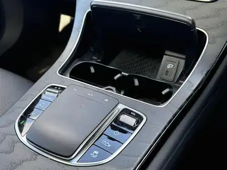 メルセデス・ベンツ ＧＬＣ２２０