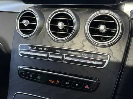 メルセデス・ベンツ ＧＬＣ２２０