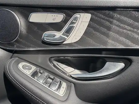 メルセデス・ベンツ ＧＬＣ２２０
