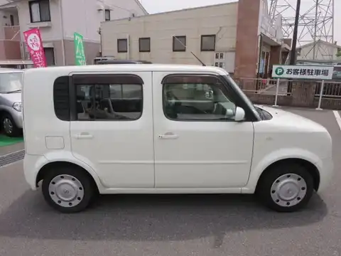 カタログ画像：キューブ （CUBE） ＳＸ ＭＤ／ＣＤセレクション 2004年12月 CBA-BZ11 1400cc ホワイトパール（３Ｐ） 燃費17.2km / l 外装