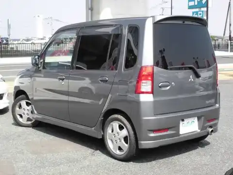 カタログ画像：トッポＢＪ （TOPPO BJ） Ｒ 2001年10月 GF-H41A 660cc ダークグレー（Ｍ） バック