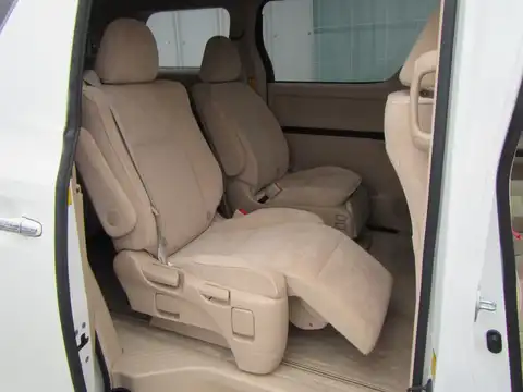カタログ画像：アルファード （ALPHARD） ３５０Ｇ サイドリフトアップシート装着車 2011年11月 DBA-GGH20W 3500cc ホワイトパールクリスタルシャイン 燃費9.2km / l 内装