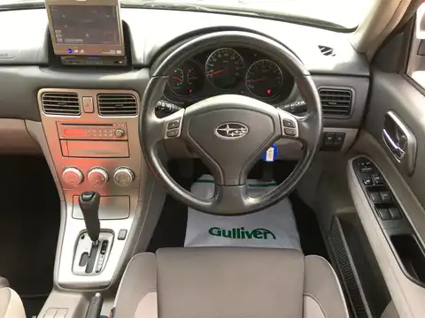 カタログ画像：フォレスター （FORESTER） クロススポーツ２．０ｉ 2005年12月 CBA-SG5 2000cc オブシディアンブラック・パール 燃費13.0km / l 内装