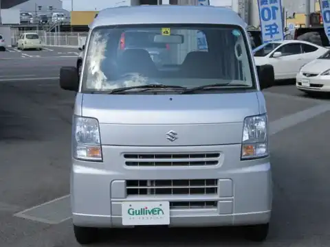 カタログ画像：エブリイ （EVERY） ＰＵ 2010年5月 GBD-DA64V 660cc シルキーシルバーメタリック 燃費15.4km / l フロント