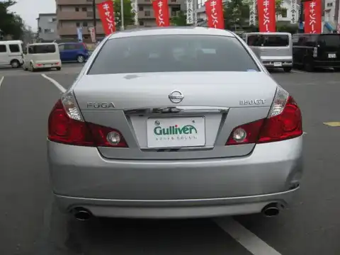 カタログ画像：フーガ （FUGA） ３５０ＧＴスポーツパッケージ 2006年5月 CBA-PY50 3500cc スパークリングシルバー（Ｍ）orブリリアントシルバー（Ｍ） 燃費9.2km / l バック