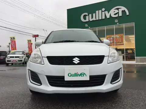 カタログ画像：スイフト （SWIFT） ＸＧ 2015年11月 DBA-ZC72S 1200cc ピュアホワイトパール 燃費19.4km / l フロント