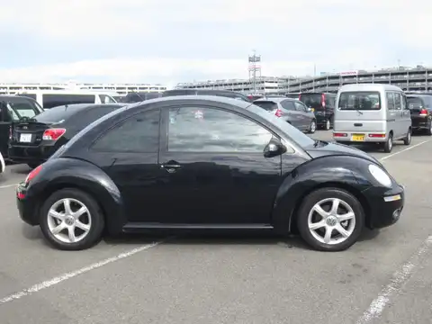 カタログ画像：ニュービートル （NEW BEETLE） ニュービートル プライム エディション 2010年3月 ABA-9CBFS 1600cc ディープブラックパールエフェクト 燃費11.6km / l 外装