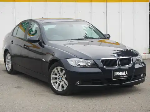 カタログ画像：３シリーズ （3 SERIES） ３２０ｉ 2008年10月 ABA-VA20 2000cc モナコ・ブルー（メタリックカラー） 燃費12.8km / l メイン（その他）