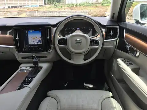 カタログ画像：Ｖ９０ （V90） Ｄ４ インスクリプション 2018年7月 LDA-PD4204T 2000cc アイスホワイト 燃費16.2km / l 内装