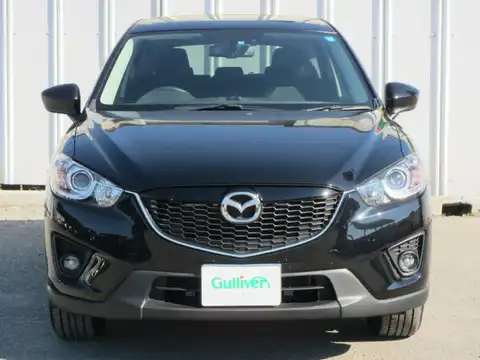 カタログ画像：ＣＸ－５ （CX-5） ２０Ｓ 2013年10月 DBA-KEEFW 2000cc ジェットブラックマイカ 燃費16.4km / l フロント