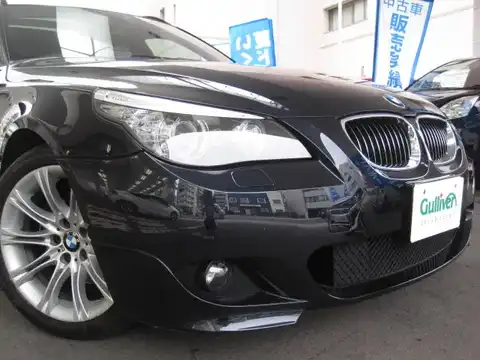 カタログ画像：５シリーズ （5 SERIES） ５３０ｉツーリング Ｍスポーツパッケージ 2008年1月 ABA-PU30 3000cc 燃費9.0km / l 外装