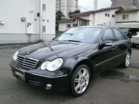 カタログ画像：Ｃクラス （C-CLASS） Ｃ２８０ ４マチック アバンギャルド 2006年3月 DBA-203092 3000cc ダイヤモンドブラック（Ｍ）orオブシディアンブラック（Ｍ） 燃費8.8km / l フロント