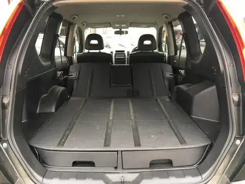 カタログ画像：エクストレイル （X-TRAIL） ２５Ｘ 2007年8月 CBA-TNT31 2500cc ダイヤモンドブラック（Ｐ） 燃費11.6km / l 内装