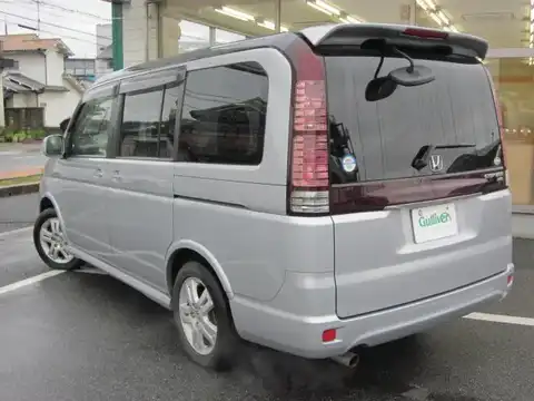 カタログ画像：ステップワゴン （STEPWAGON） ２４Ｌ 2004年6月 CBA-RF7 2400cc サテンシルバー・メタリック 燃費11.2km / l 外装