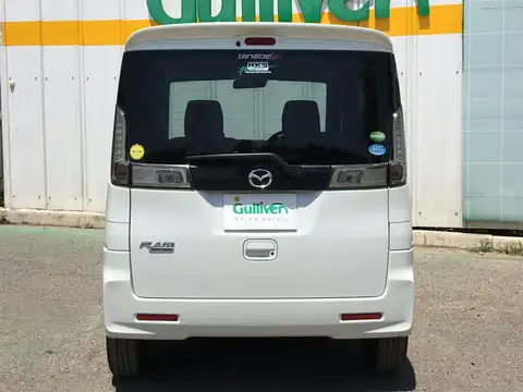 カタログ画像：フレアワゴンカスタムスタイル （FLAIR WAGON CUSTOM STYEL） ＸＴ 2014年7月 DBA-MM32S 660cc パールホワイト 燃費25.0km / l バック