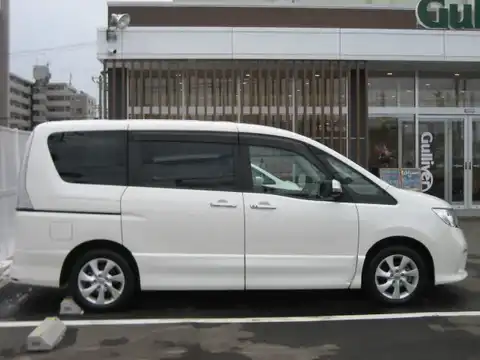 カタログ画像：セレナ （SERENA） ハイウェイスター Ｊパッケージ 2011年2月 DBA-FC26 2000cc ブリリアントホワイトパール（３Ｐ） 燃費13.8km / l 外装