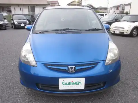 カタログ画像：フィット （FIT） １．３Ａ 2004年6月 DBA-GD2 1300cc ビビッドブルー・パール 燃費20.0km / l フロント