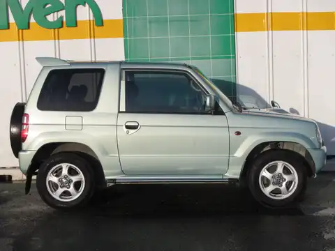 カタログ画像：パジェロミニ （PAJERO MINI） ＶＲ 2002年9月 TA-H58A 660cc ライトグリーンマイカ 外装