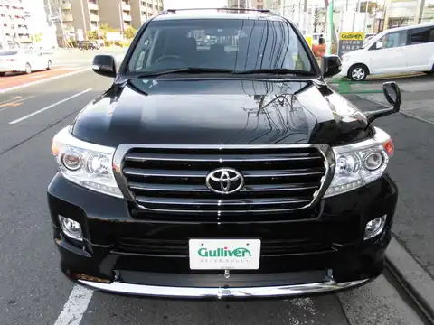 カタログ画像：ランドクルーザー （LAND CRUISER） ＧＸ 2012年1月 CBA-URJ202W 4600cc ブラックorアティチュードブラックマイカ 燃費6.9km / l フロント