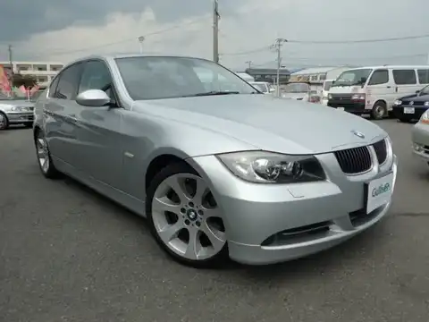 カタログ画像：３シリーズ （3 SERIES） ３３０ｉ 2006年9月 ABA-VB30 3000cc チタン・シルバー（メタリック・カラー）orアークティック（メタリック・カラー） 燃費9.3km / l メイン（その他）