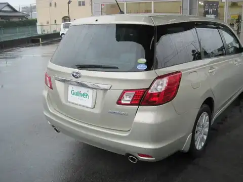 カタログ画像：エクシーガ （EXIGA） ２．０ｉ 2008年6月 DBA-YA5 2000cc サンライトゴールド・オパール 燃費13.0km / l バック