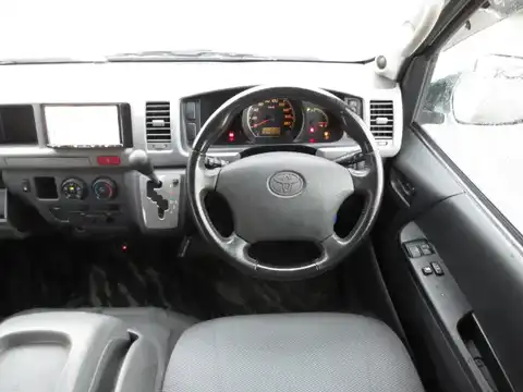 カタログ画像：ハイエースワゴン （HIACE WAGON） ＤＸ 2007年8月 CBA-TRH214W 2700cc シルバーマイカメタリック 燃費9.1km / l 内装