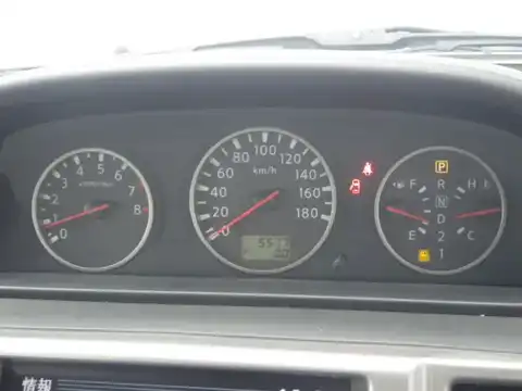 カタログ画像：エクストレイル （X-TRAIL） Ｓ 2005年12月 CBA-T30 2000cc ダークブルーパール（Ｐ） 燃費13.2km / l 内装