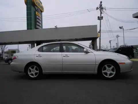 カタログ画像：ウィンダム （WINDOM） ３．０Ｇ 2003年7月 TA-MCV30 3000cc シルバーメタリック 燃費9.8km / l 外装