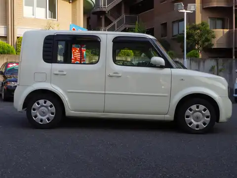 カタログ画像：キューブ （CUBE） １４Ｓ カガヤキエディション 2007年6月 DBA-BZ11 1400cc ホワイトパール（３Ｐ） 燃費16.4km / l 外装