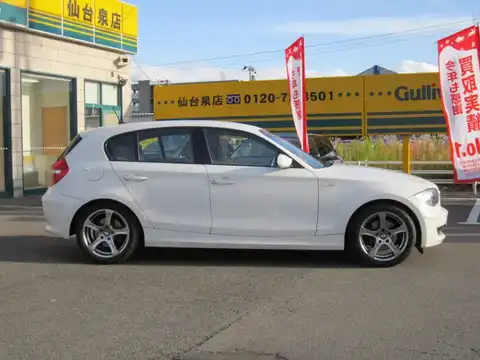 カタログ画像：１シリーズ （1 SERIES） １２０ｉ ハイラインパッケージ 2010年5月 LBA-UD20 2000cc 燃費13.4km / l 外装