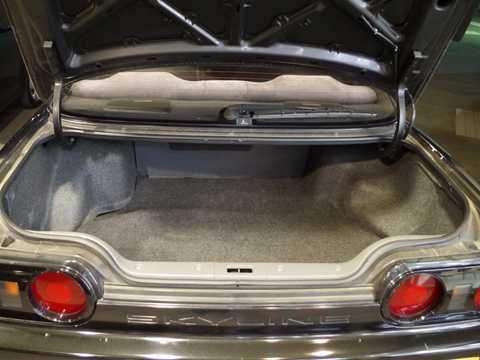 カタログ画像：スカイライン （SKYLINE） ＧＴＳ 1989年5月 E-HR32 2000cc ブラックパール（Ｍ） 燃費10.2km / l 内装