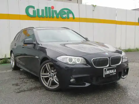 カタログ画像：５シリーズ （5 SERIES） ５２３ｉツーリング Ｍスポーツパッケージ 2011年10月 DBA-XL20 2000cc 燃費13.8km / l メイン（その他）