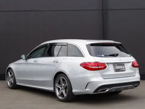 カタログ画像：Ｃクラスステーションワゴン （C-CLASS STATIONWAGON） Ｃ１８０ ステーションワゴン スポーツ 2014年10月 DBA-205240C 1600cc イリジウムシルバー（Ｍ）orダイヤモンドシルバー（Ｍ） 燃費16.5km / l バック