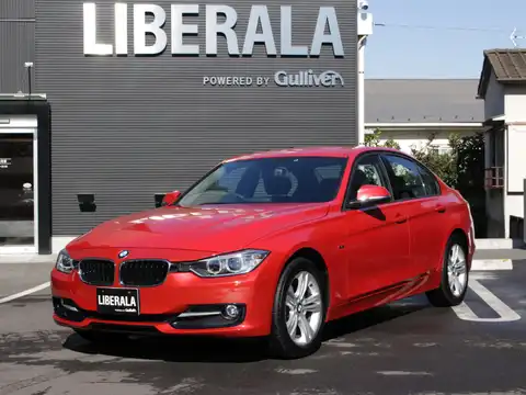 カタログ画像：３シリーズ （3 SERIES） ３２０ｄブルーパフォーマンス スポーツ 2012年8月 LDA-3D20 2000cc メルボルン・レッド（メタリック・カラー） 燃費19.4km / l メイン（その他）