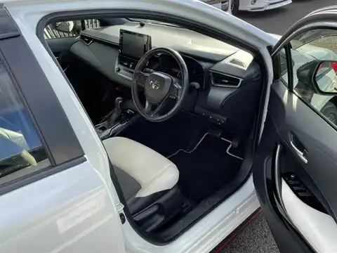 カタログ画像：カローラ （COROLLA） ハイブリッド Ｇ－Ｘ 2019年10月 6AA-ZWE211 1800cc ホワイトパールクリスタルシャイン 燃費29.0km / l 内装